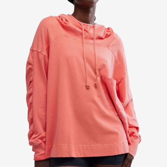 FP Movement by Free People Tops - Free People Hot Shot Hooded Layer in Hibiscus in various NWT